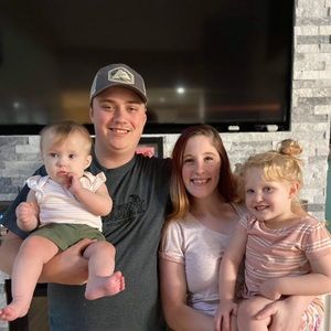 Meet your Posher, Kayla